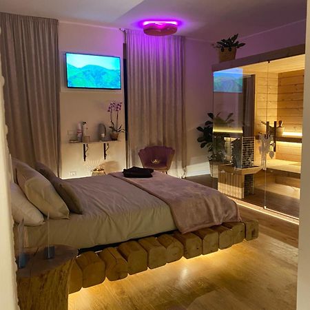 Love Space Sensory Spa & Relax Suite Santa Maria delle Mole Exterior photo